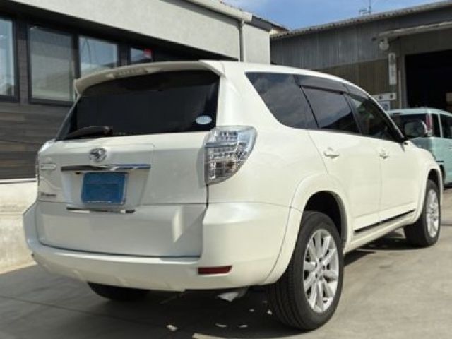 TOYOTA VANGUARD 4WD 2013