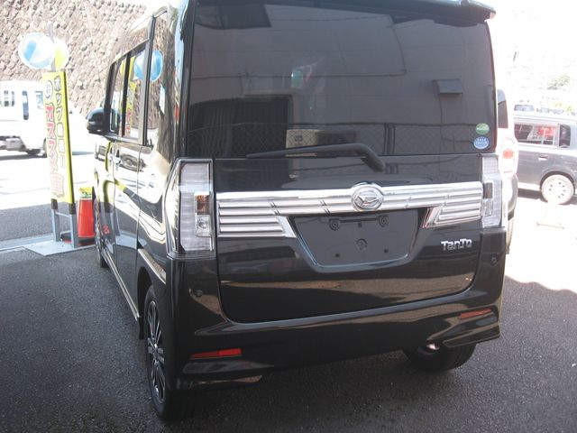 DAIHATSU TANTO CUSTOM 2018