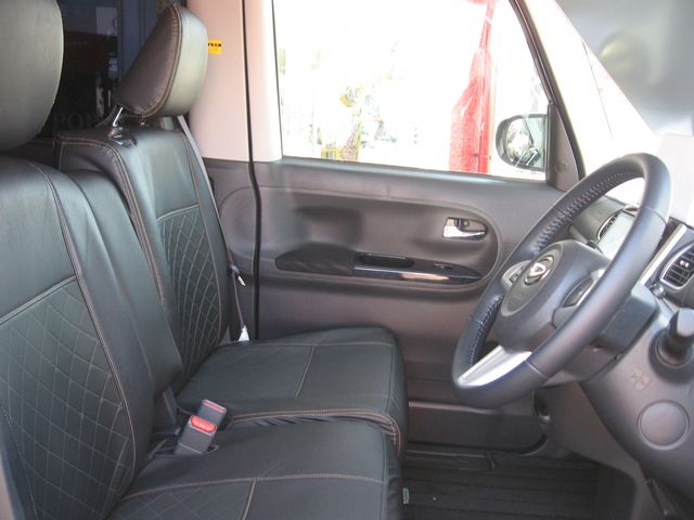 DAIHATSU TANTO CUSTOM 2018