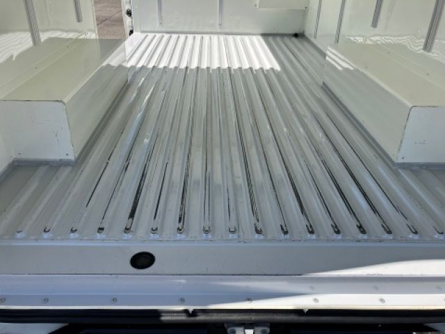 TOYOTA HIACE van 2WD 2023