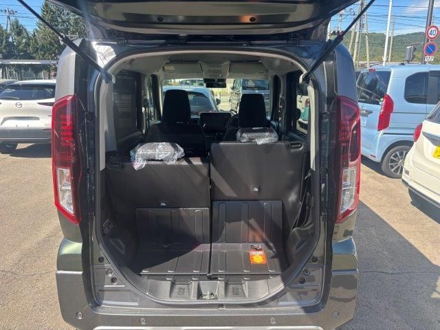 SUZUKI Spacia GEAR 4WD 2024