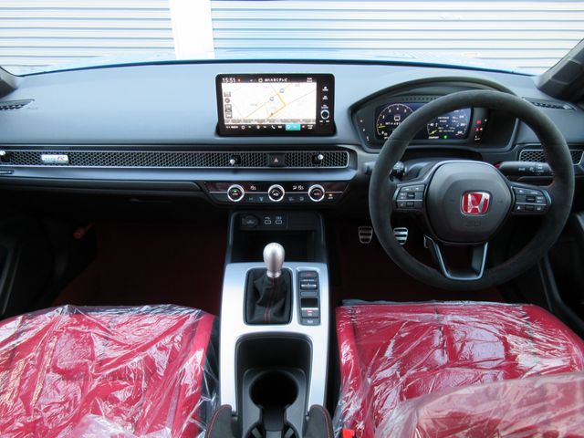 HONDA CIVIC hatchback 2025