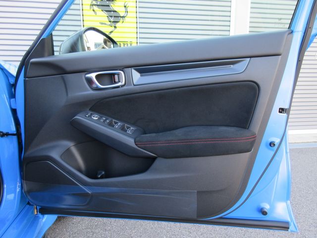 HONDA CIVIC hatchback 2025