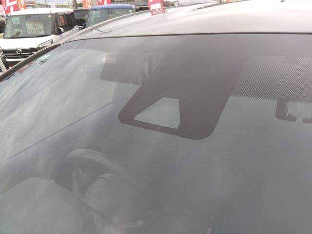 TOYOTA YARIS HYBRID 2021