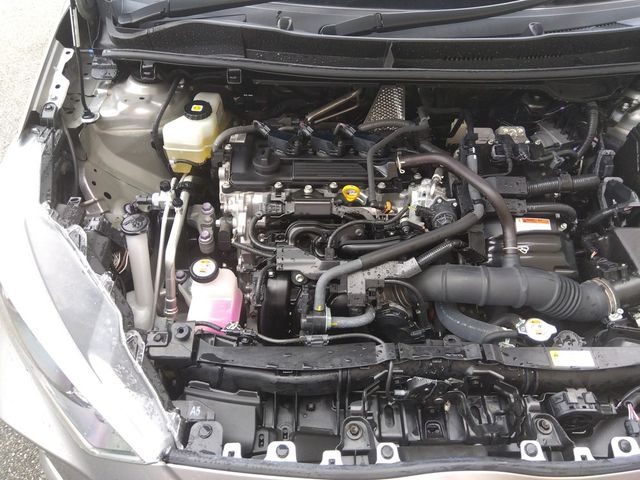 TOYOTA YARIS HYBRID 2021