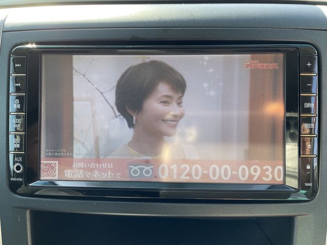 TOYOTA VELLFIRE 2009