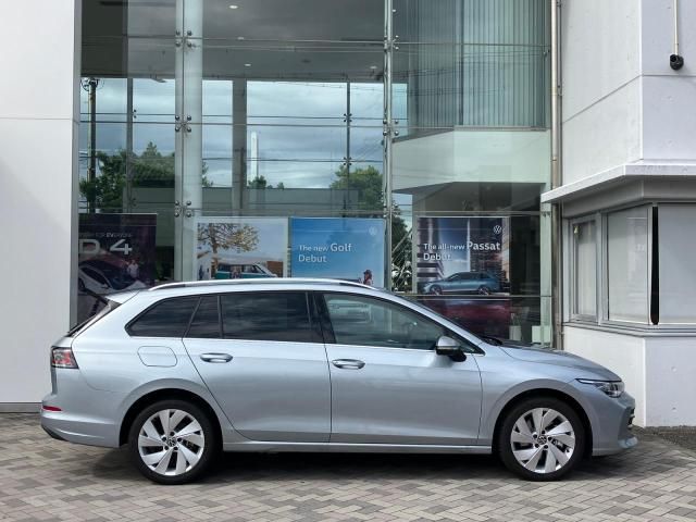 VOLKSWAGEN VOLKSWAGEN GOLF VARIANT 2025