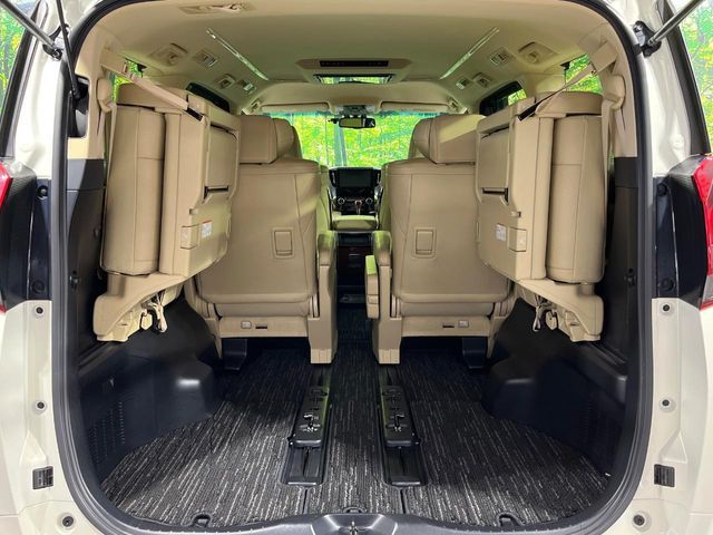 TOYOTA ALPHARD hybrid 4WD 2015