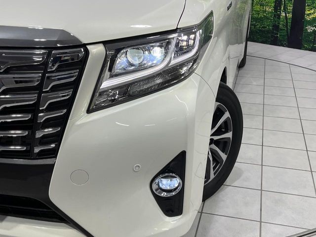 TOYOTA ALPHARD hybrid 4WD 2015