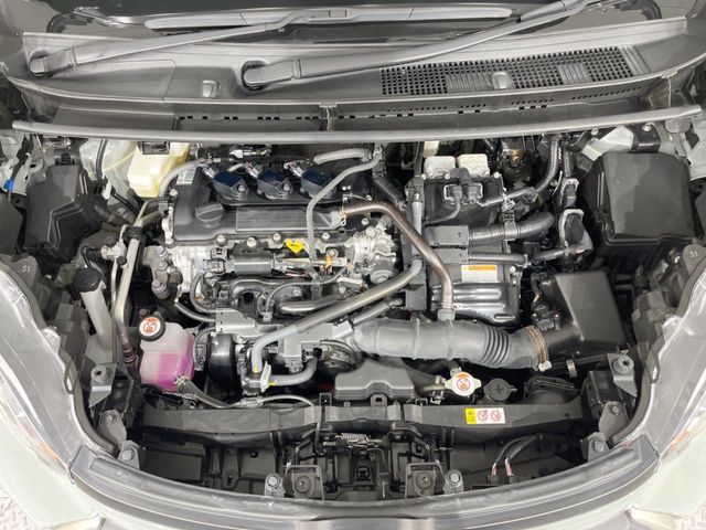 TOYOTA SIENTA HYBRID 2022