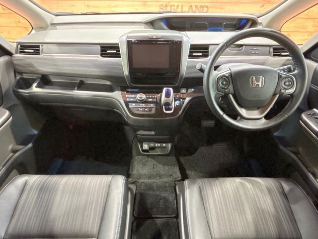 HONDA FREED HYBRID 2016