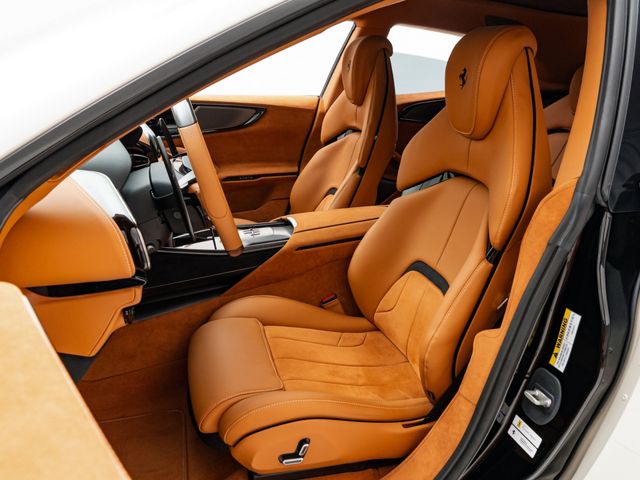 FERRARI FERRARI Purosangue 2024