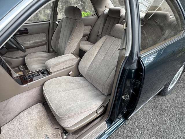 NISSAN GLORIA hardtop 1995