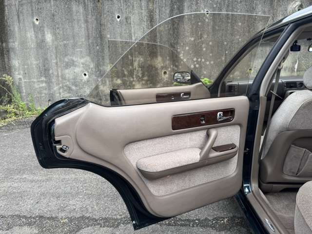 NISSAN GLORIA hardtop 1995