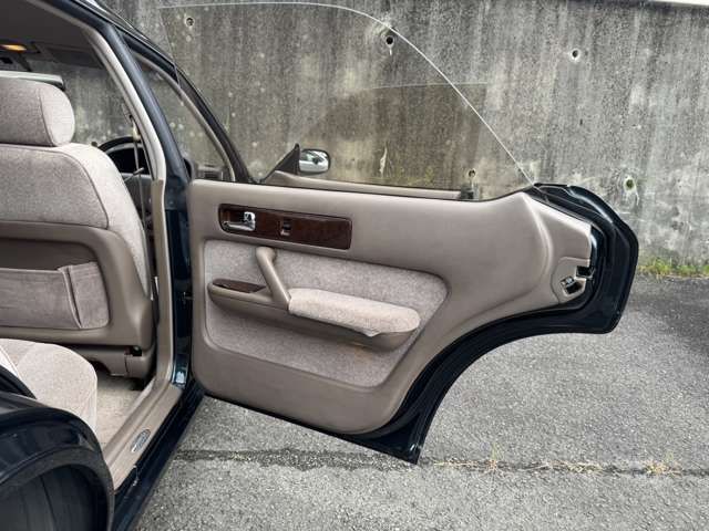 NISSAN GLORIA hardtop 1995