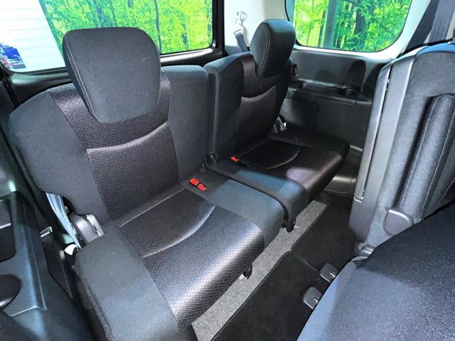 NISSAN SERENA  WG 2011
