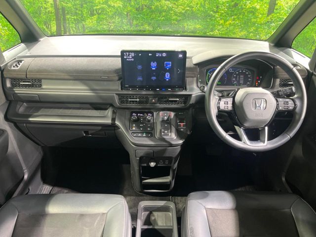 HONDA STEPWAGON e:HEV SPADA 2023