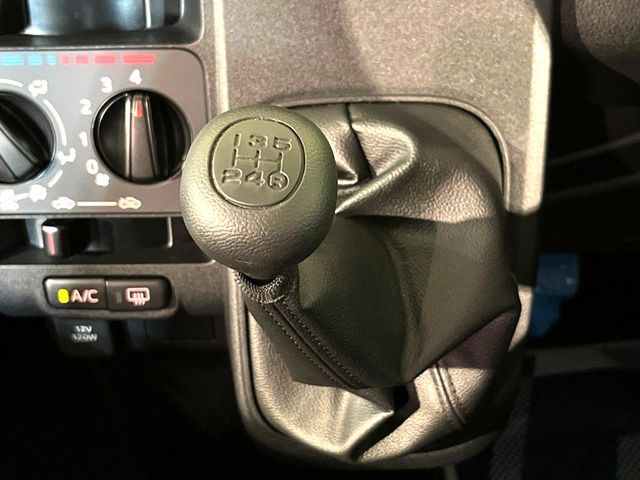 TOYOTA PIXIS van 4WD 2024