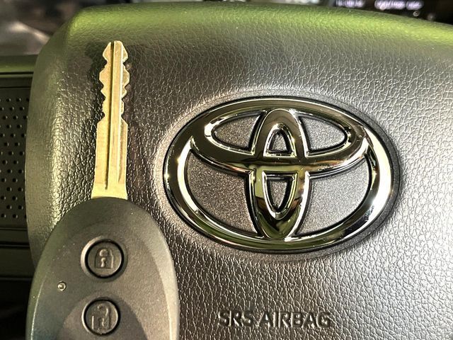 TOYOTA PIXIS van 4WD 2024