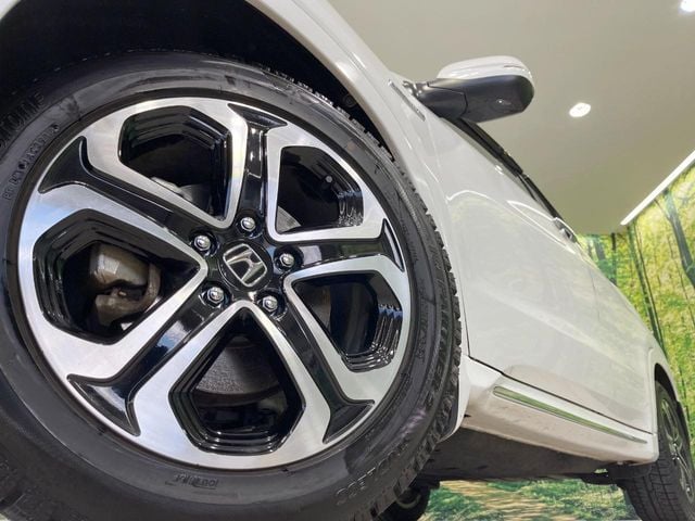 HONDA VEZEL HYBRID 2018