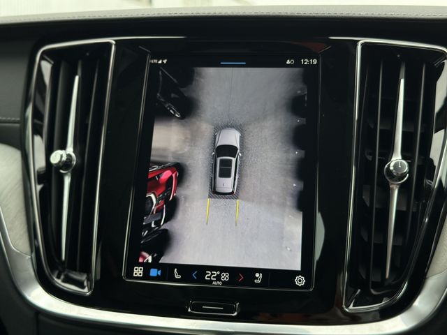 VOLVO VOLVO V60 CROSS COUNTRY 2024