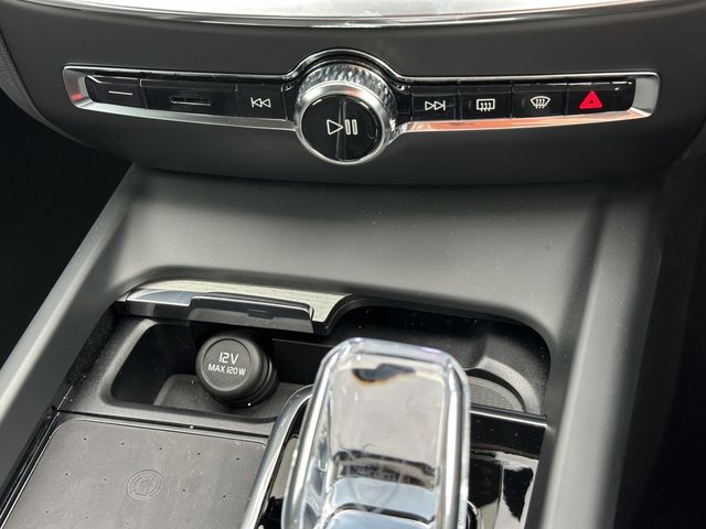 VOLVO VOLVO V60 CROSS COUNTRY 2024