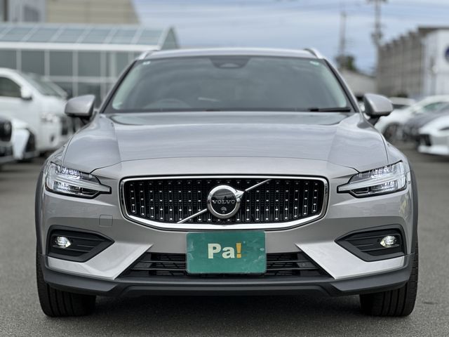 VOLVO VOLVO V60 CROSS COUNTRY 2024