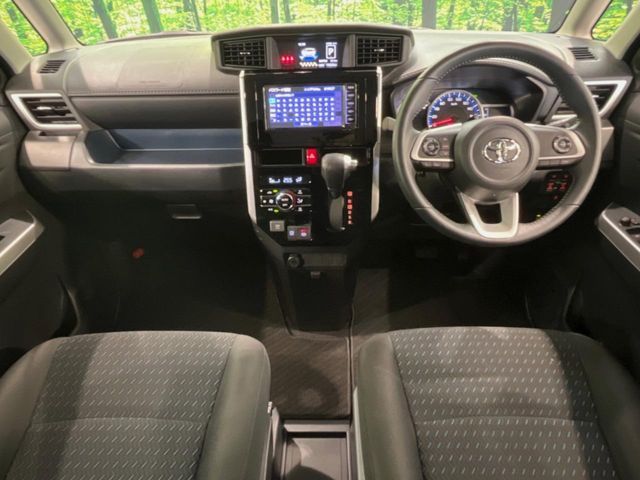 TOYOTA ROOMY 2021