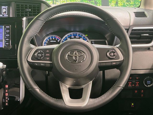 TOYOTA ROOMY 2021