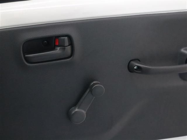 MAZDA SCRUM truck 2022