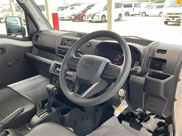 DAIHATSU HIJET truck 4WD 2025