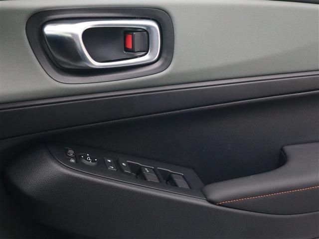 HONDA VEZEL e:HEV 2025