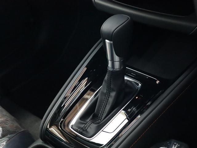 HONDA VEZEL e:HEV 2025