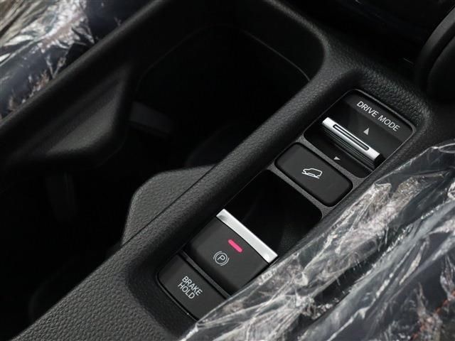 HONDA VEZEL e:HEV 2025