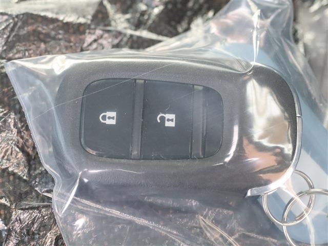 HONDA VEZEL e:HEV 2025