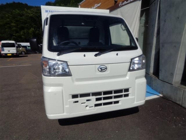 DAIHATSU HIJET truck 2025
