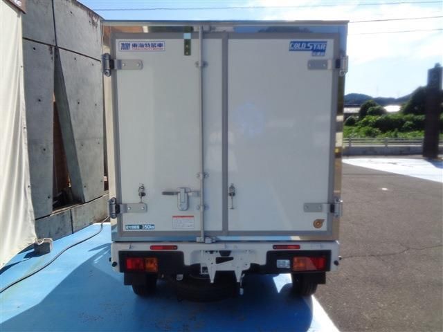 DAIHATSU HIJET truck 2025