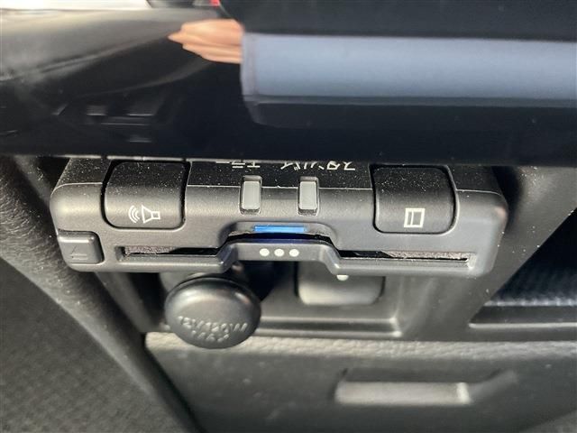 MITSUBISHI DELICA D:5 4WD 2024