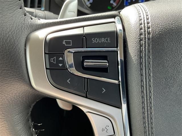 MITSUBISHI DELICA D:5 4WD 2024