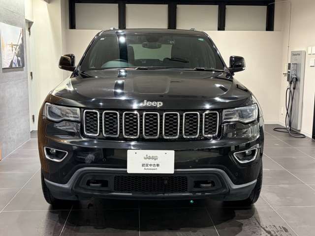 JEEP JEEP GRAND CHEROKEE 2017