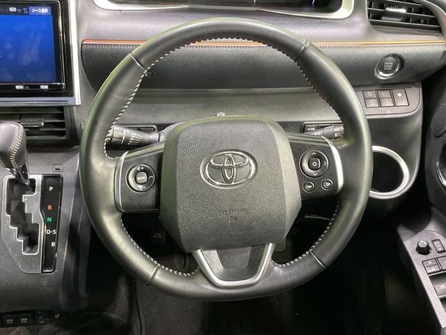 TOYOTA SIENTA 2019
