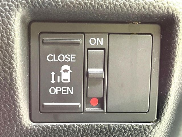 HONDA N BOX CUSTOM 2018