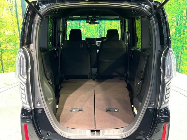 HONDA N BOX CUSTOM 2018