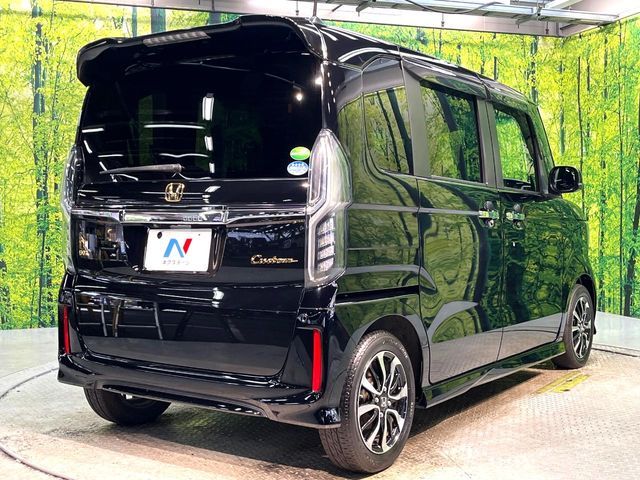 HONDA N BOX CUSTOM 2018
