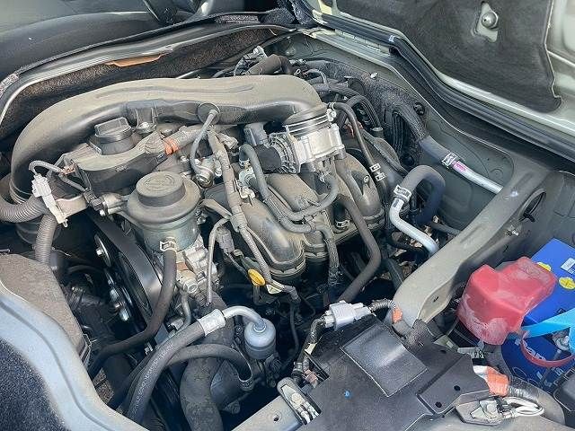 TOYOTA HIACE van 2WD 2019