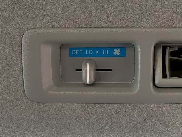 TOYOTA HIACE van 2WD 2019