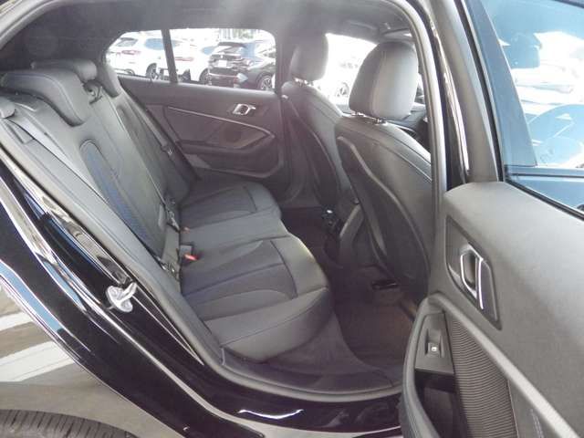 BMW BMW 1series 2021