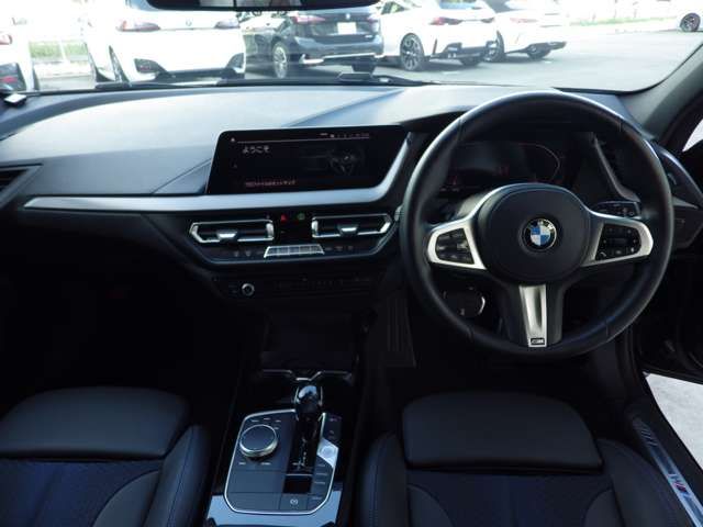 BMW BMW 1series 2021