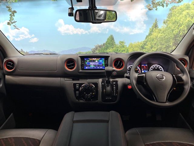 NISSAN NV350 CARAVAN 2021