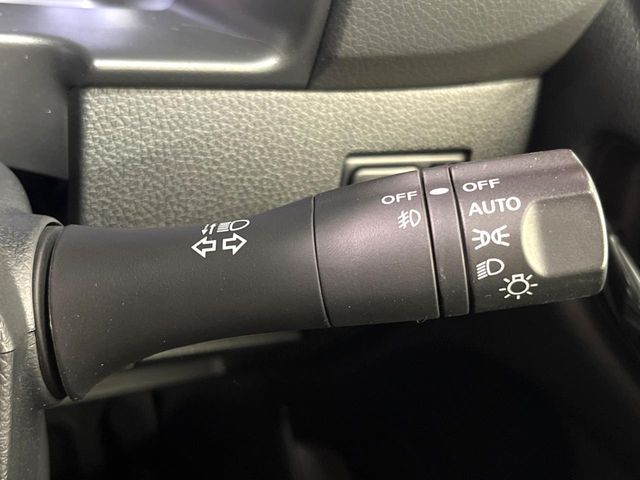 NISSAN NV350 CARAVAN 2021